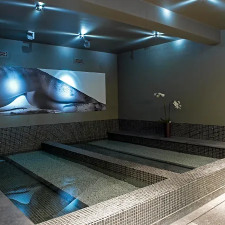 D-hotel 4*