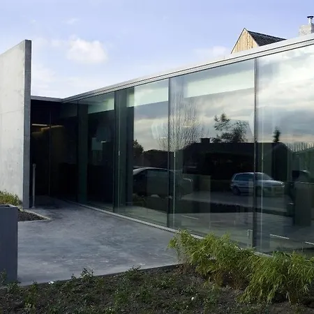 D-hotel 4*