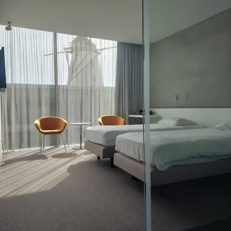 D-hotel