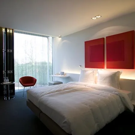 D-hotel 4*