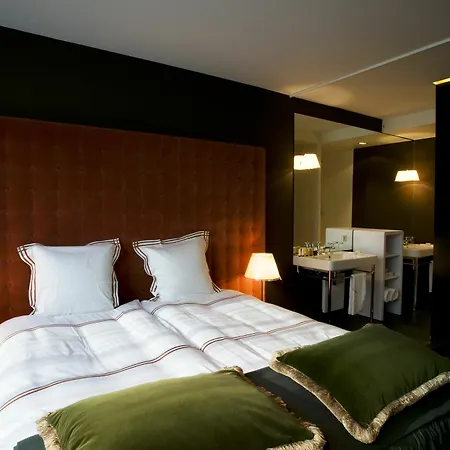 Hotel D-hotel 4*